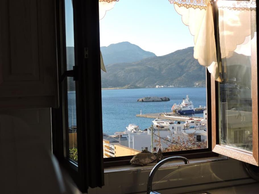 Annissa Appartment Karpathos Town  Exterior photo